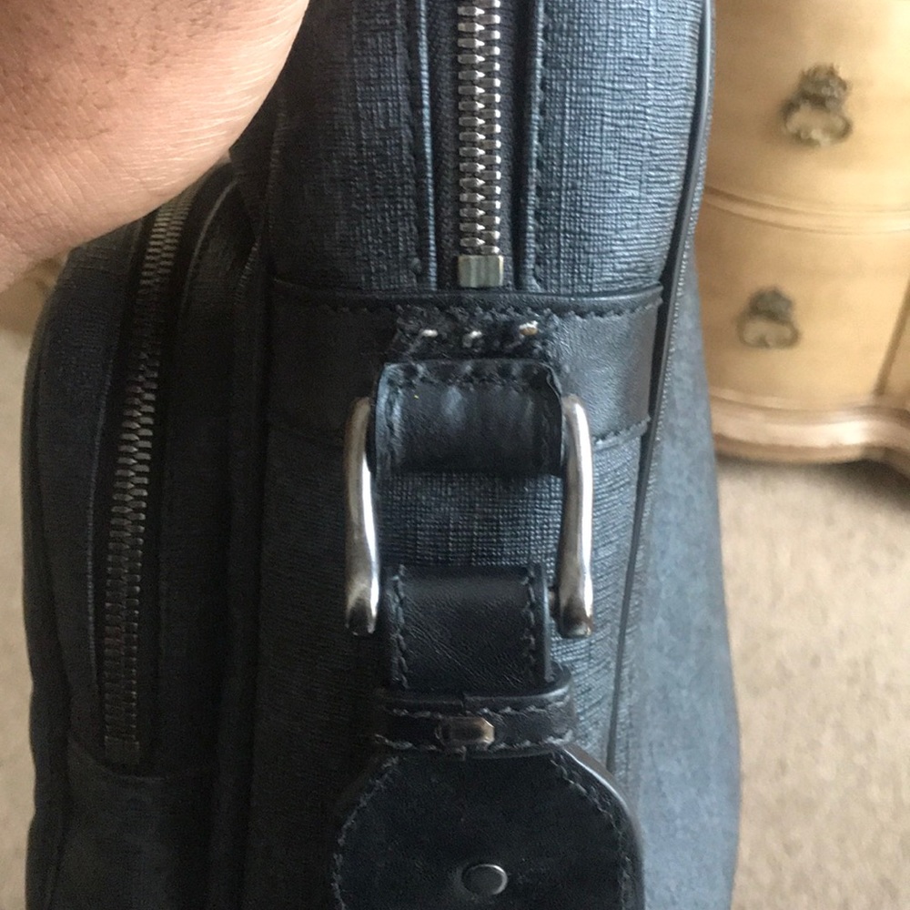 Gucci tote - Picture 7 of 8